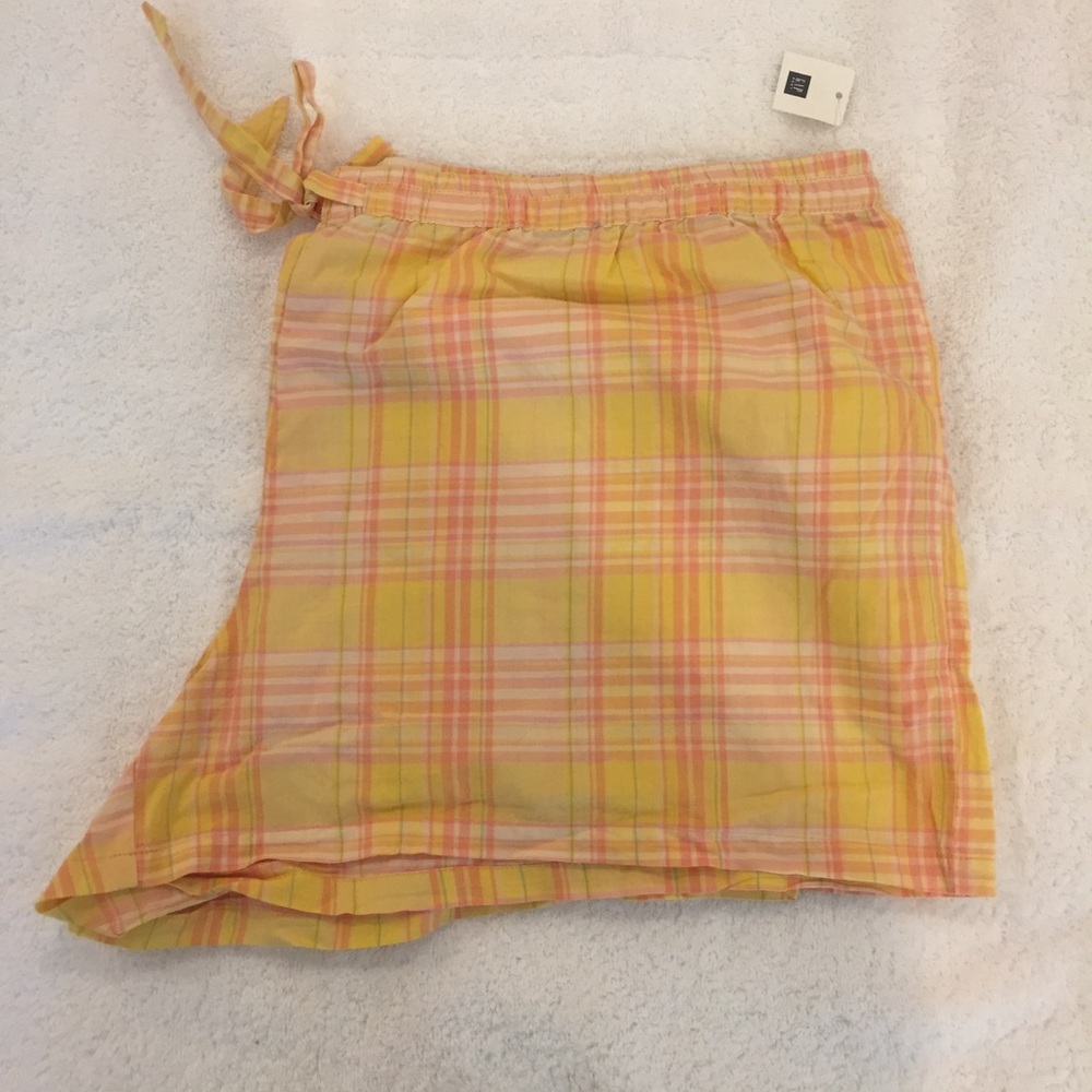 NWT GapBody Plaid Sleep Shorts